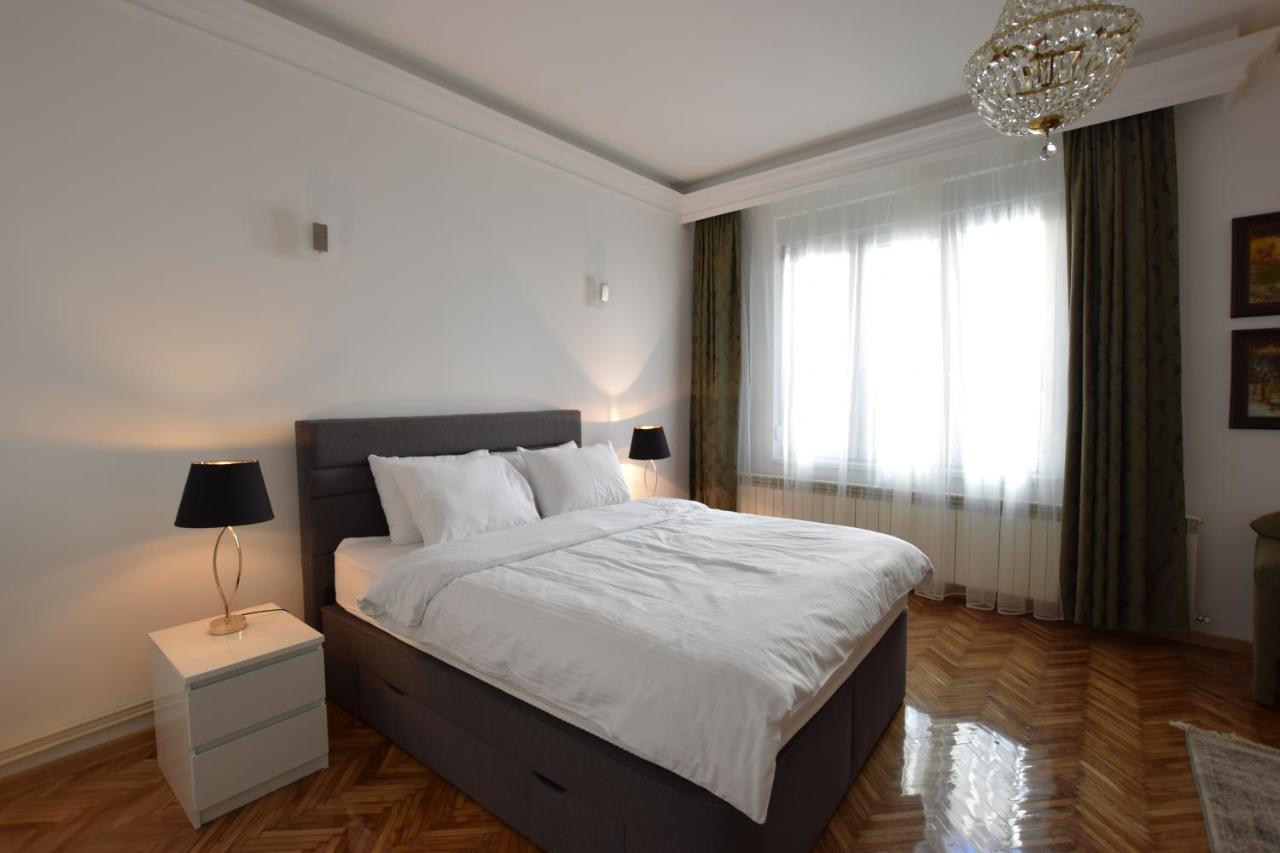 Crown Apartment - Your Most Comfortable Stay Belgrade Luaran gambar